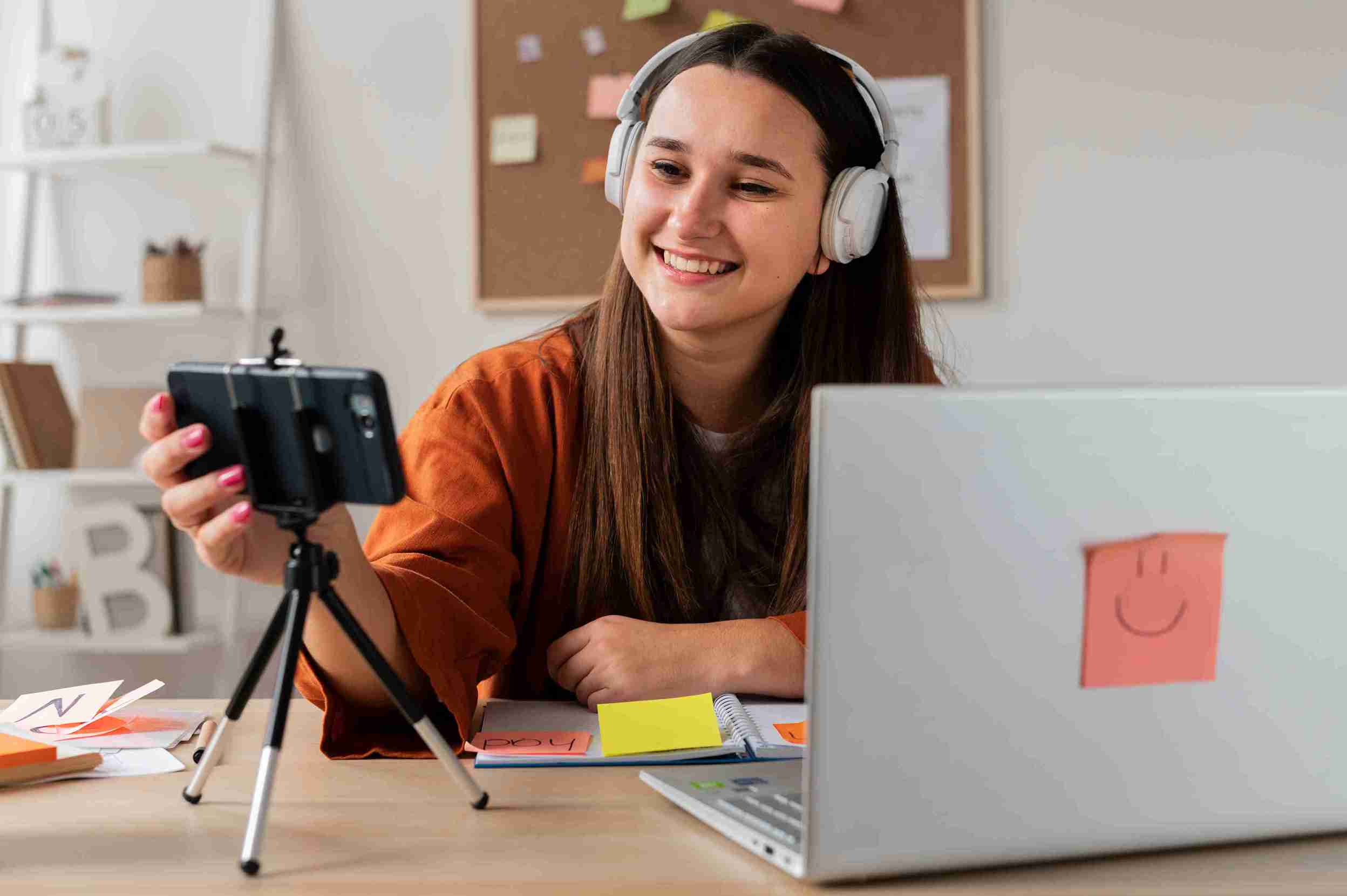 Content Creator: Mastering the Art of Reels and Growth in 2025